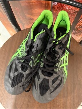 Men's Performance Soccer/Training Shoes - Gray & Green